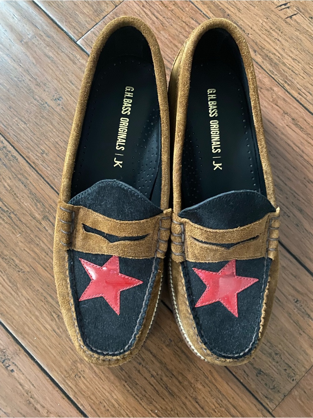 G.H. Bass & Co. Brown Suede Loafers with Black Vamp and Red Star